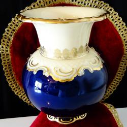 Порцеланова ваза, баварски порцелан Schumann, злато, кобалт.