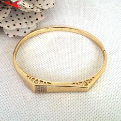 Гривна с 14К златно покритие и с цирконий