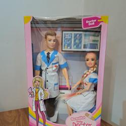 Кукла Доктор с Медицинска сестра