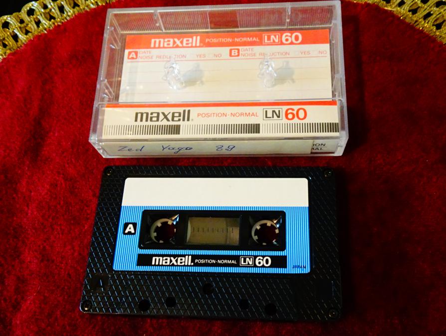 Аудио касета Maxell с метъл групата Zed Yago
