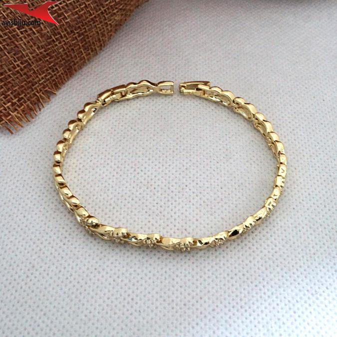 Гривна с 14К златно покритие и с цирконий