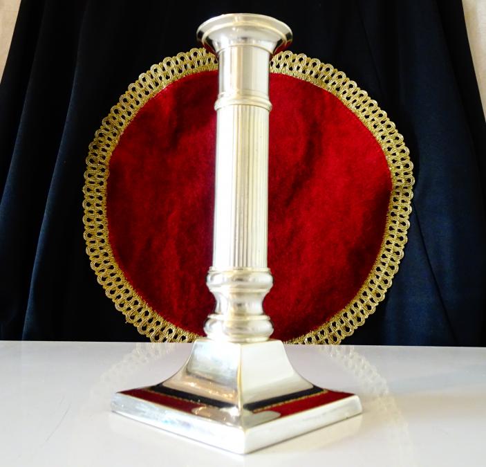 Посребрен свещник от бронз 18 см., 380 гр.