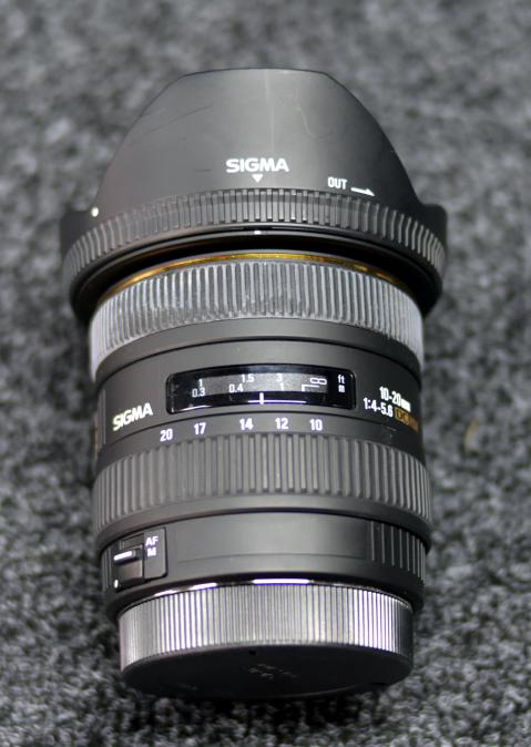 Sigma 10-20mm f 4-5.6 EX DC HSM за Canon