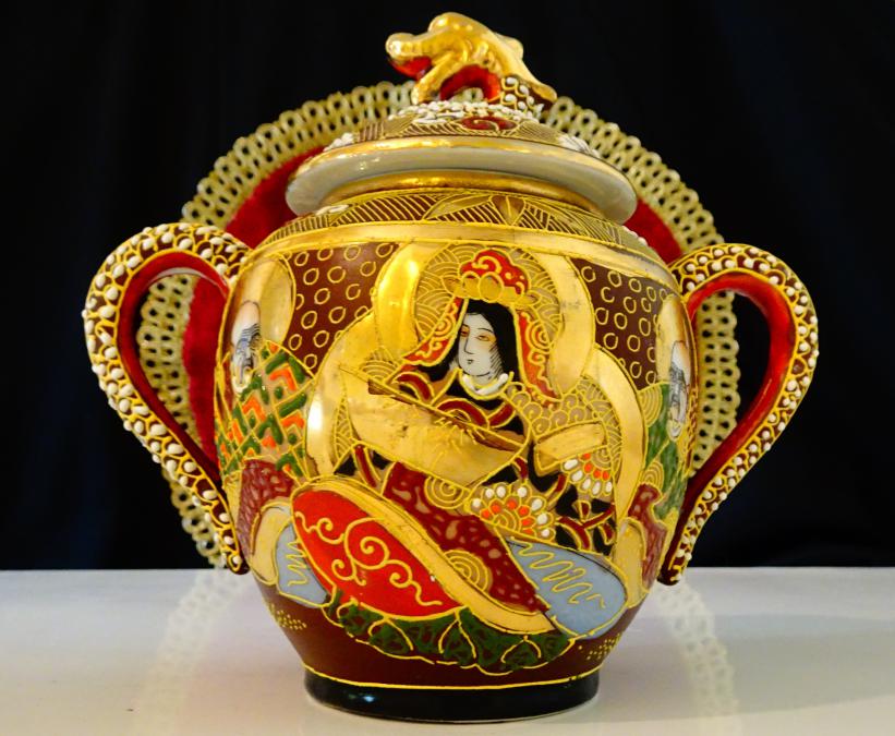 Захарница японски порцелан Satsuma, Дракон, злато, 600 мл.
