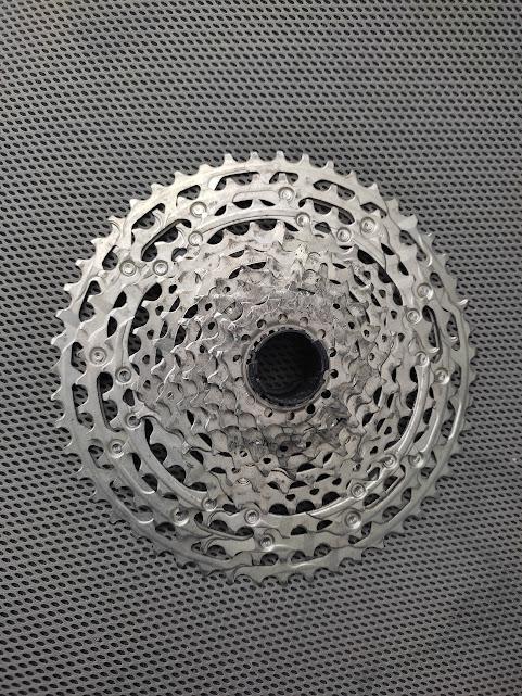 Продавам колела внос от Германия венец касета Shimano Deore 12 скорост