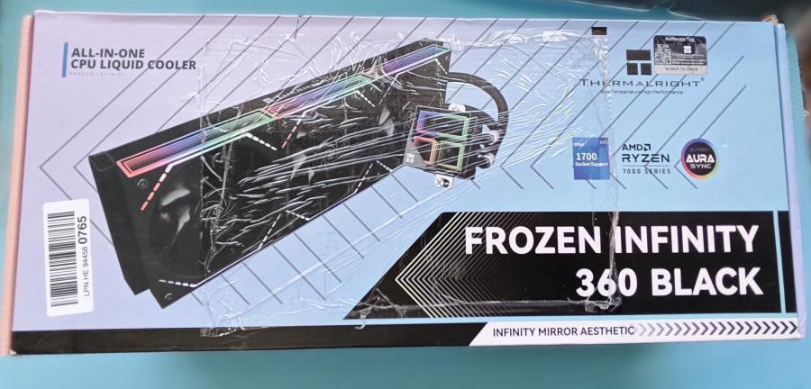 Thermalright Frozen Infinity 360 Black CPU течен охладител, водно трой