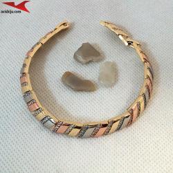 Гривна с 14К златно покритие и с цирконий