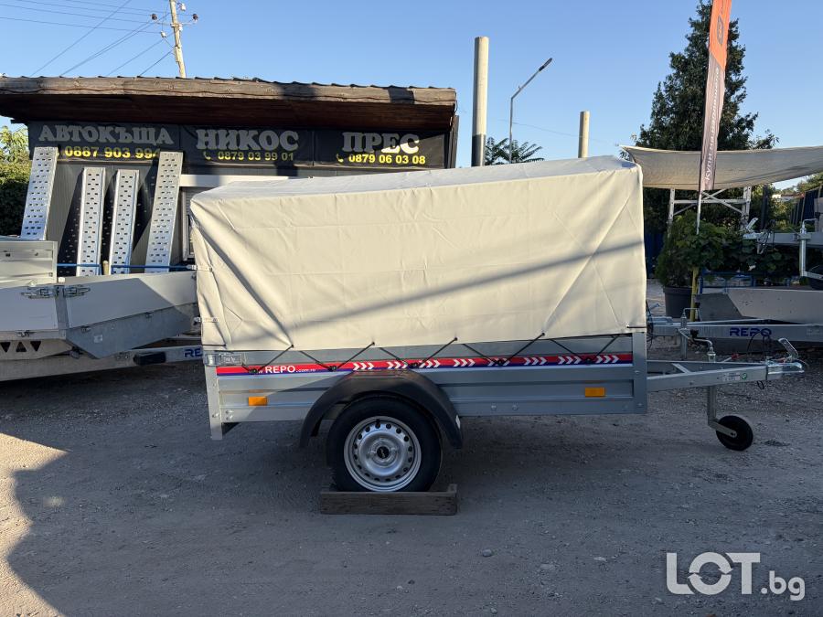 Туристическо ремарке Repo RPP с брезент и шпригли до 750kg.