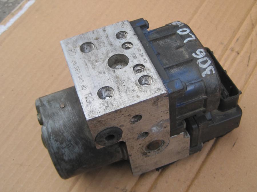 ABS модул за Peugeot 306 0273004413 9636084580 0265216698 Citroe