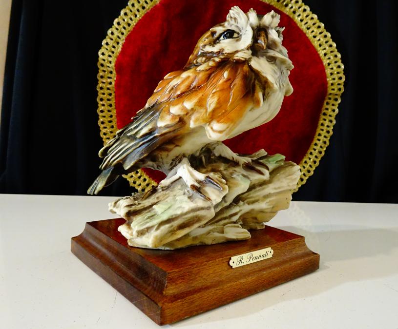 Порцеланова статуетка Бухал, Сова, Capodimonte от R. Pennati.