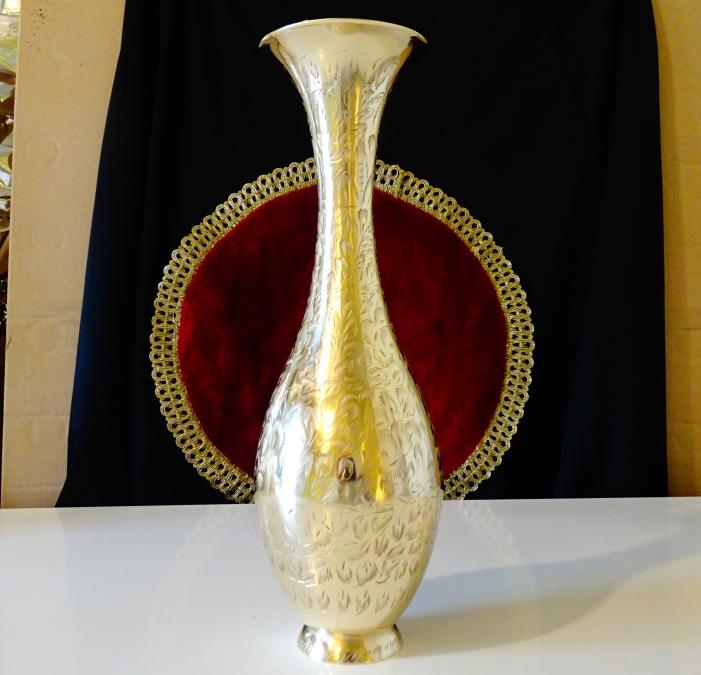 Бронзова ваза Британска Индия 28 см., маркирана.