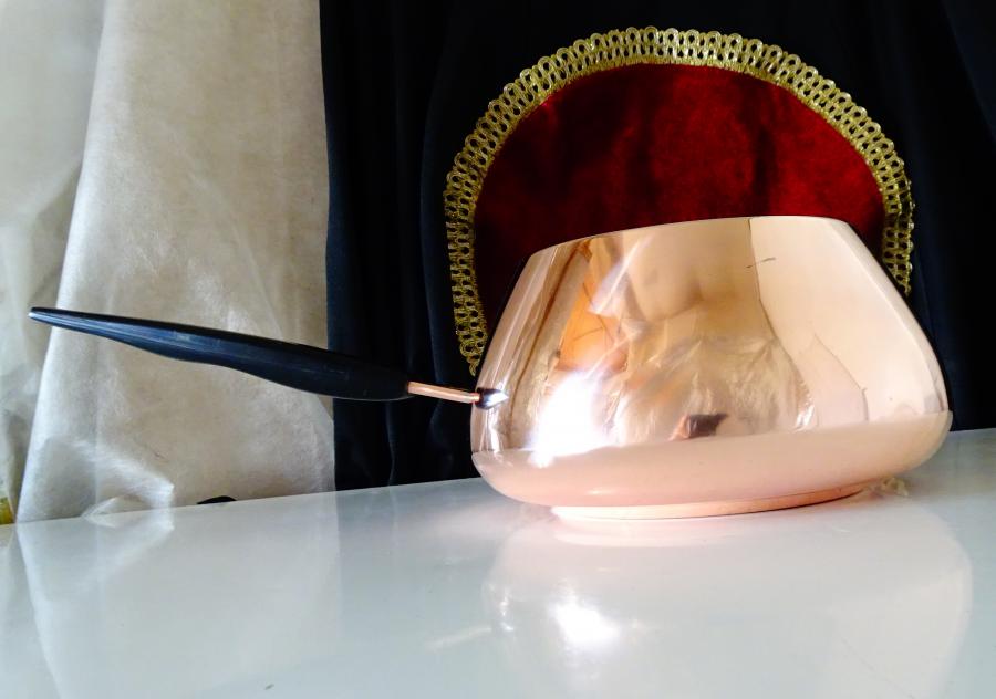 Швейцарска медна тенджера, касерола Perk