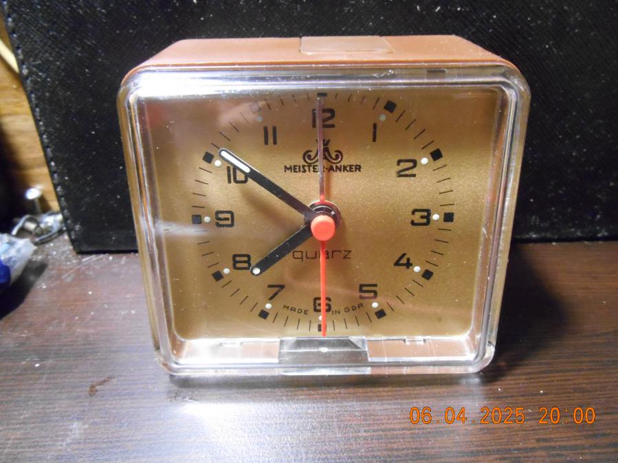 Meister Anker Quartz Alarm Clock -vintage 70 made in GDR