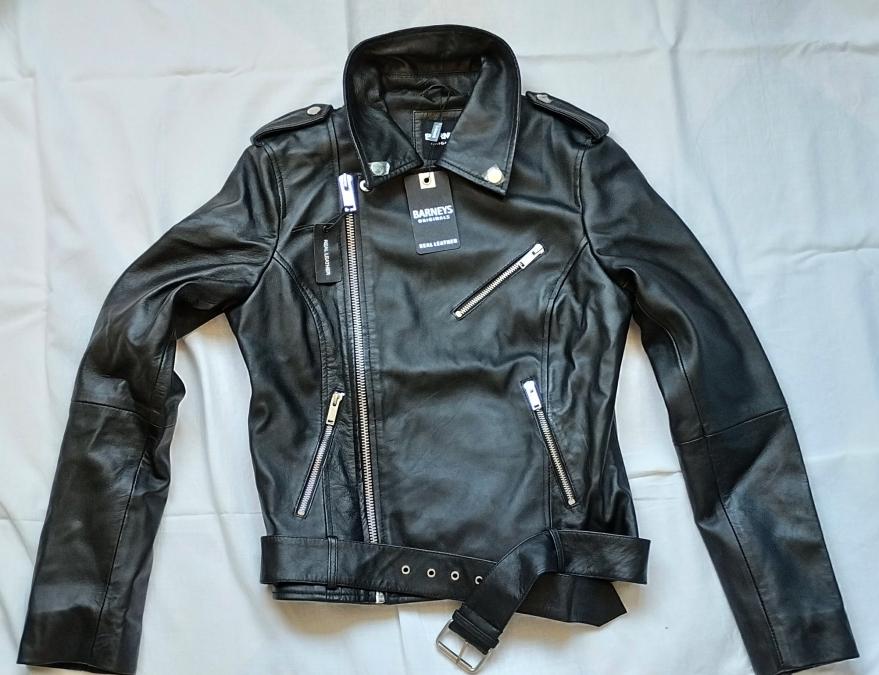 Barneys - чисто ново качествено английско яке от естествена кожа агне