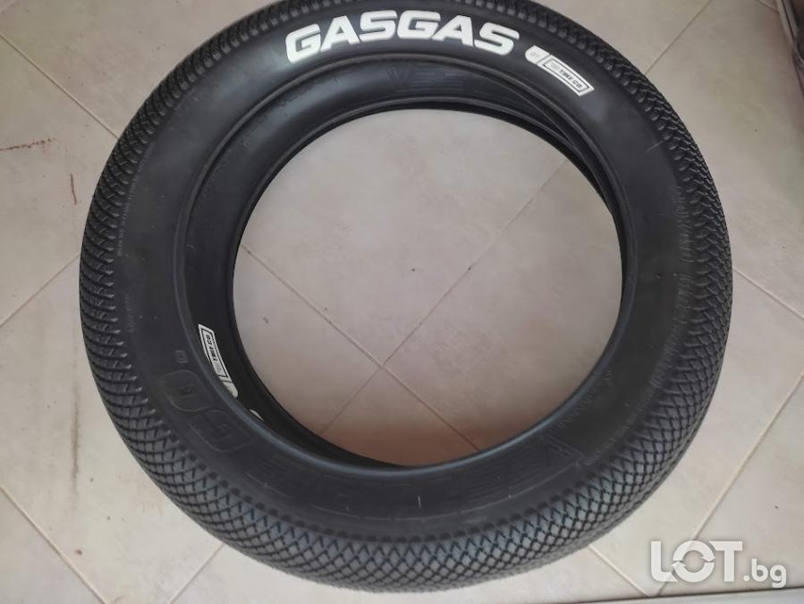 Продавам колела внос от Германия Нови външни гуми за фет байк Gasgas 2