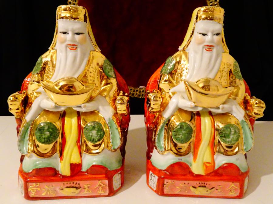 Китайска порцеланова фигура Лу-син, злато, фън шуй.