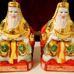 Китайска порцеланова фигура Лу-син, злато, фън шуй.