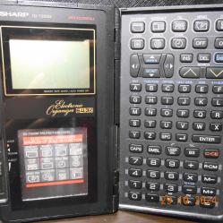 Sharp Iq-7300m Electronic Organizer 64kb vintage 1990