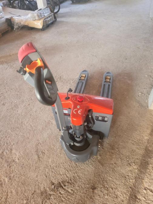 електрическа палетна количка liftex Sl15g
