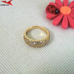 Пръстен с 14К златно покритие и с цирконий