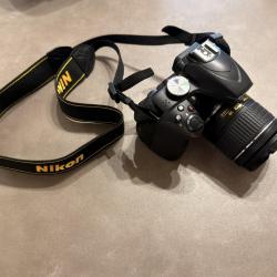Продавам Фотоапарат Nikon D3400