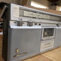 Grundig RR 700