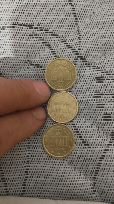 3 броя монети от 20евро цента 2002г D 2002 J и2002
