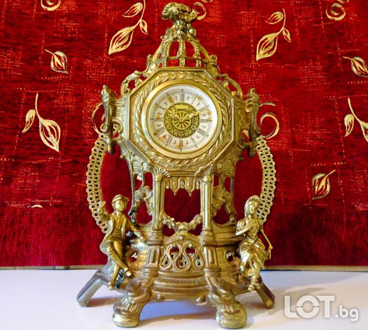 Механичен бронзов часовник, каминен часовник.