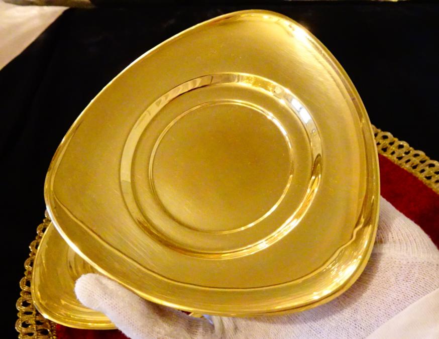 Месингови чинии, позлата, комплект от 4 броя.