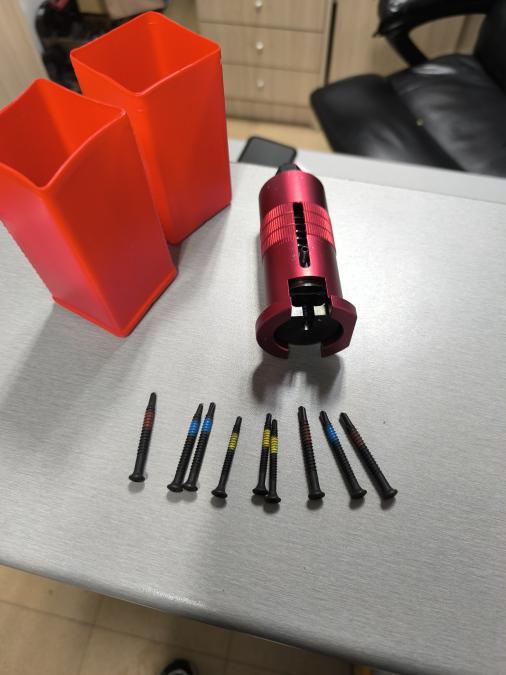 ключарски инструмент Тирбушон за издърпване на патронници