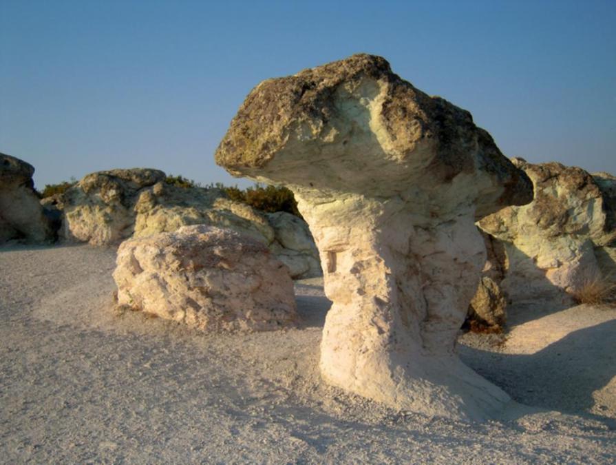 Природни Феномени - Каменни Гъби и Каменна Сватба