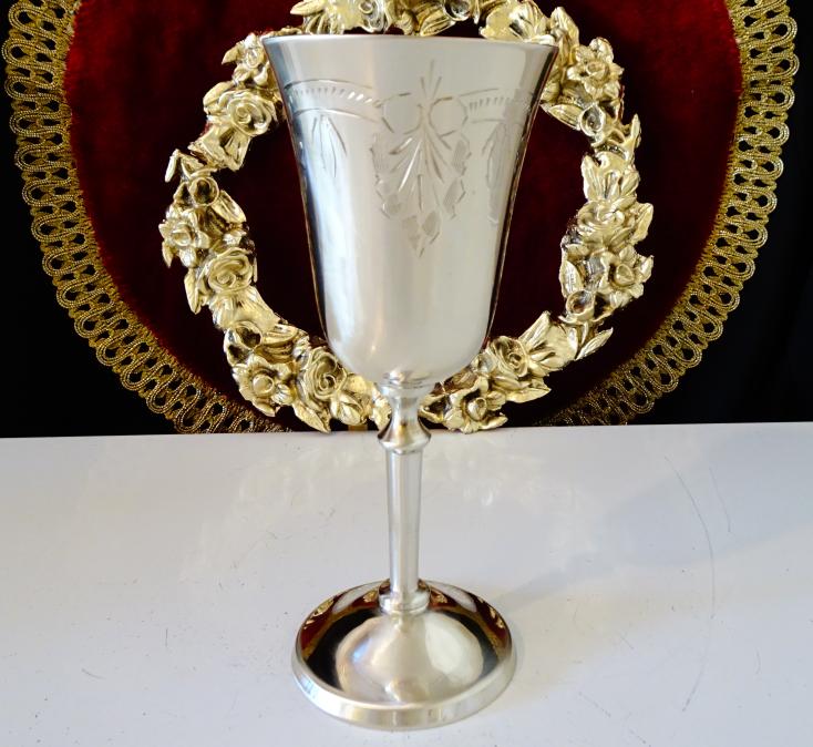 Разкошна бронзова чаша за вино 16 см., барок.
