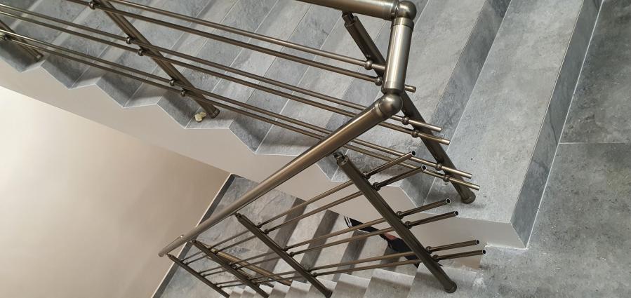 Алуминиеви Парапети