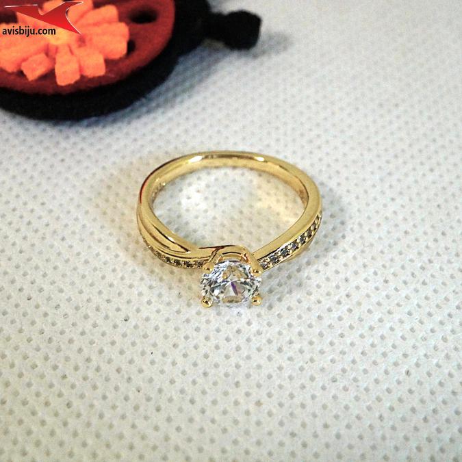 Пръстен с 14К златно покритие и с цирконий