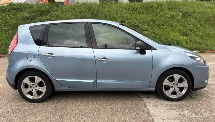 Renault Scenic, 2009г., 180500 км, 4400 €