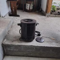 троен чушкопек 1600 W капак