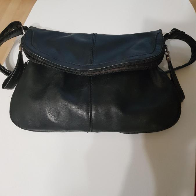 Дамска кожена чанта