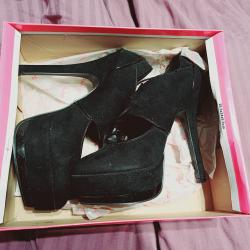 Черни обувки на ток 12 см