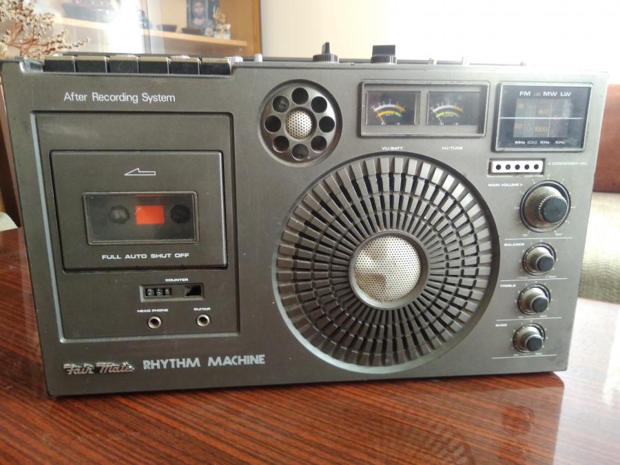 Продавам радиокасетофон Fair Mate Cr-391