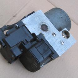 ABS модул 0265216904  0273004636 Toyota Yaris 1999-2005 Bosch 0273004