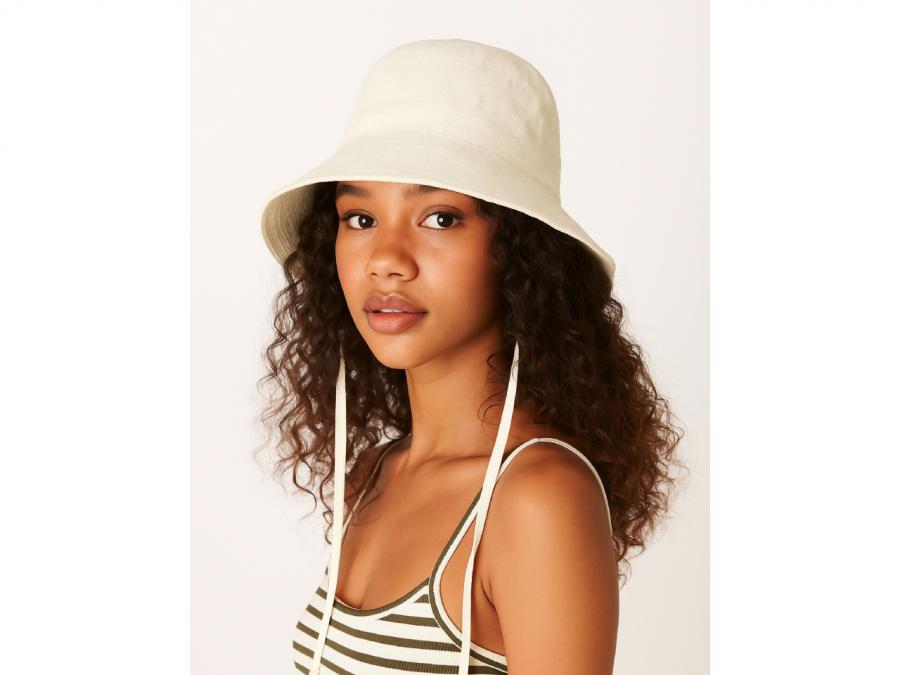 Новa дамска шапка H&M М 56см