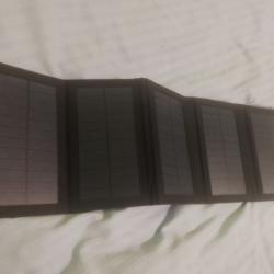 Соларно захранване за къмпинг среда природата