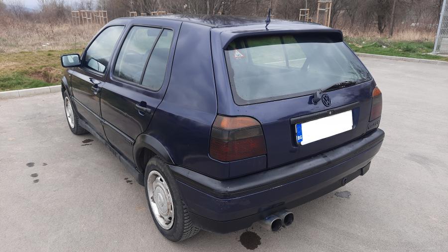 Volkswagen Golf, 1993г., 190000 км, 850 €