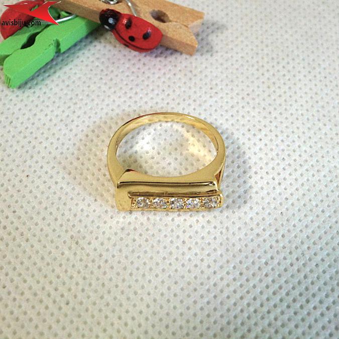 Пръстен с 14К златно покритие