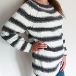 Страхотен ръчно плетен пуловер в черно, бяло и сиво