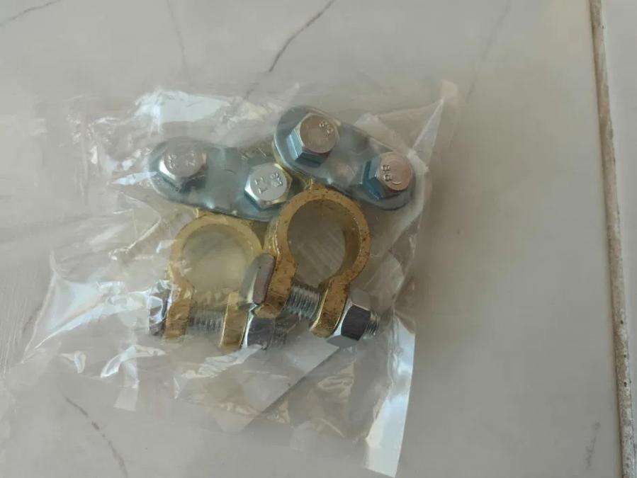 Клеми за акумулатор 2бр Нови