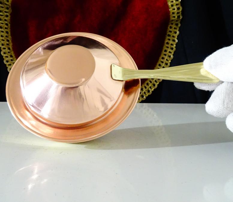 Меден спиртник, котлон, чиста мед.