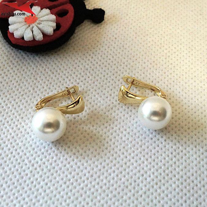 Обеци с 14К златно покритие и с синтетични перли