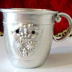 Чаша от калай с корона, кралски герб.