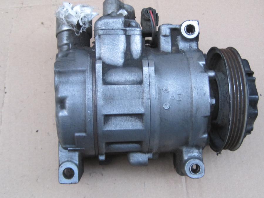 Компресор климатик Denso 447220-8433 Audi A4  A6 8e0260805c за Audi A